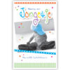 Jongetje met blauwe pet en grote gympen Jongetje met blauwe pet en grote gympen