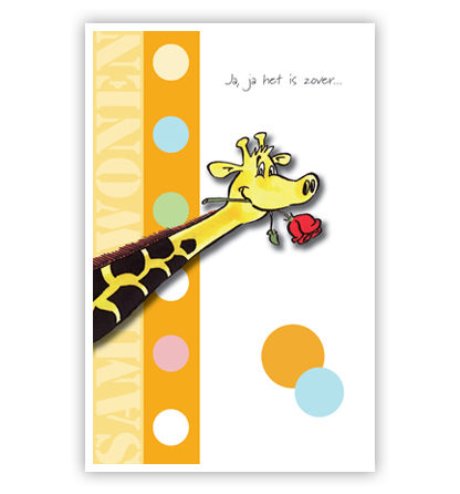 Giraffe met roos