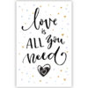 Love is all you need en een hartje Love is all you need en een hartje