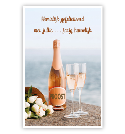 Budgetkaart: Champagne met glazen en rozen Budgetkaart: Champagne met glazen en rozen